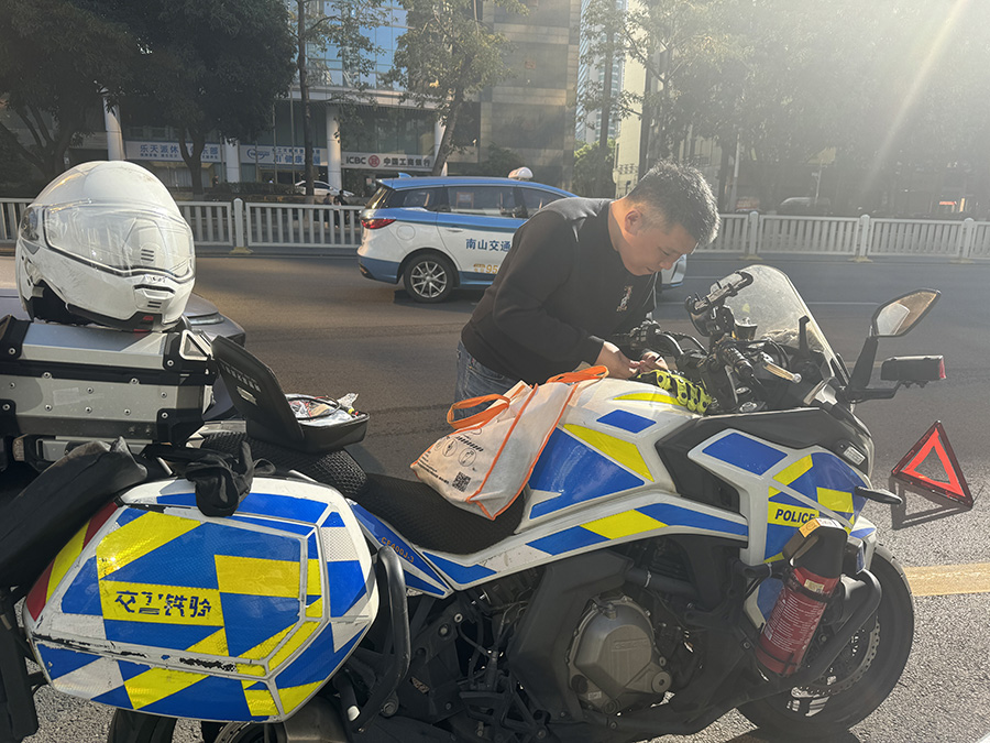 �Ƽ��������� ������Ĳ��ġ�������Ƽ�Ϊ���ڽ��������ﾯ����ͨѶϵͳ�����ܸ�Ӧװ��ʵս����